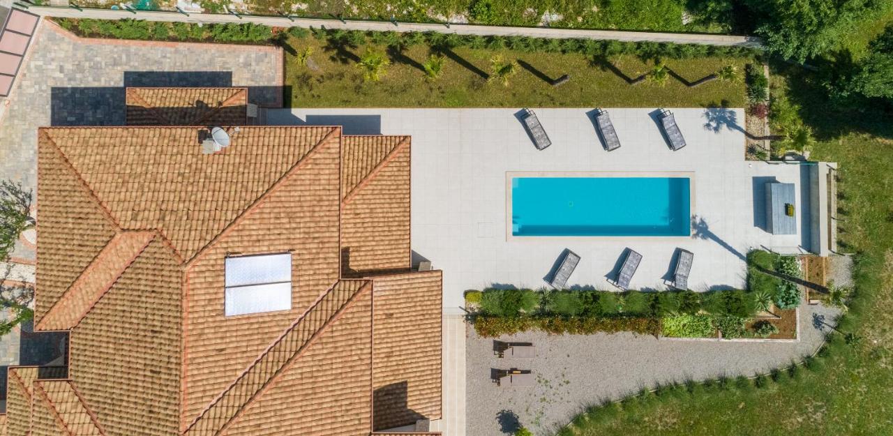 Holiday home Palma With Heated Private Pool Podhum